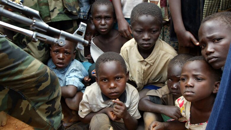 RDC: 1.861 enfants recrutés par des groupes armés en 2023 (Rapport)